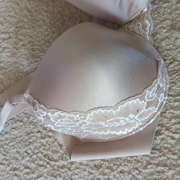 Soma Vanishing Back FC Lace Trim Beige Two Clasp Bra Size 36 C - Picture 2 of 10